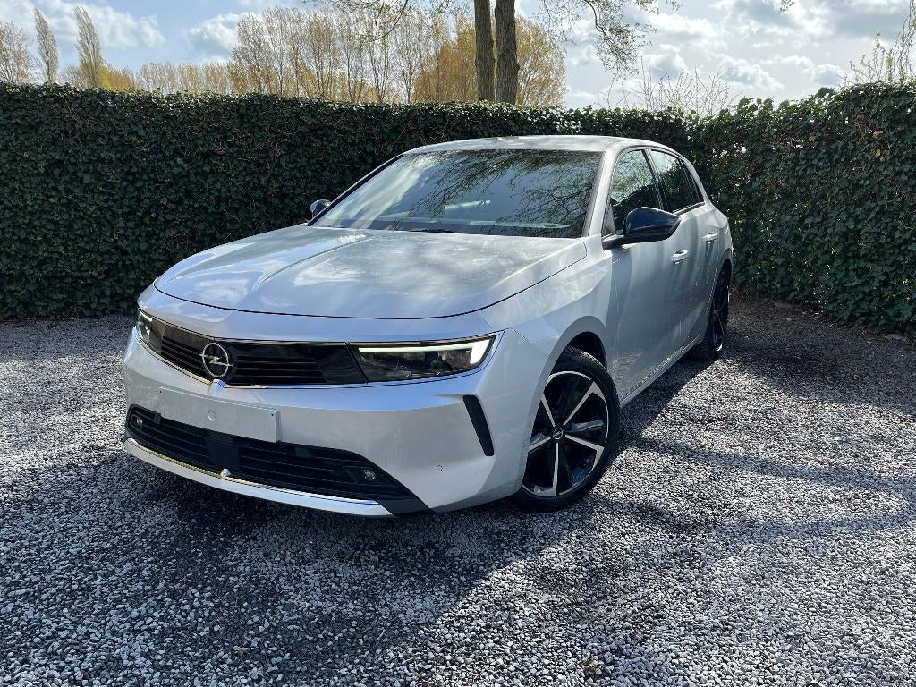 Opel Astra Plug-in Hybrid Edition zo goed als nieuw, Auto's, Stof, https://public.car-pass.be/vhr/51b28780-49c6-4690-bb45-803ade9b9d2b