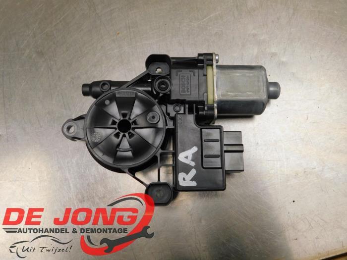 Moteur de vitre portière d'un Volkswagen Polo, Volkswagen, -, 3 mois de garantie, Utilisé