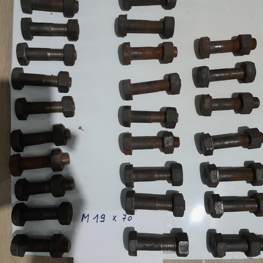 boulons, Bricolage & Construction, Quincaillerie & Fixations, Enlèvement, Neuf, 50 à 100 mm, Boulons ou Écrous