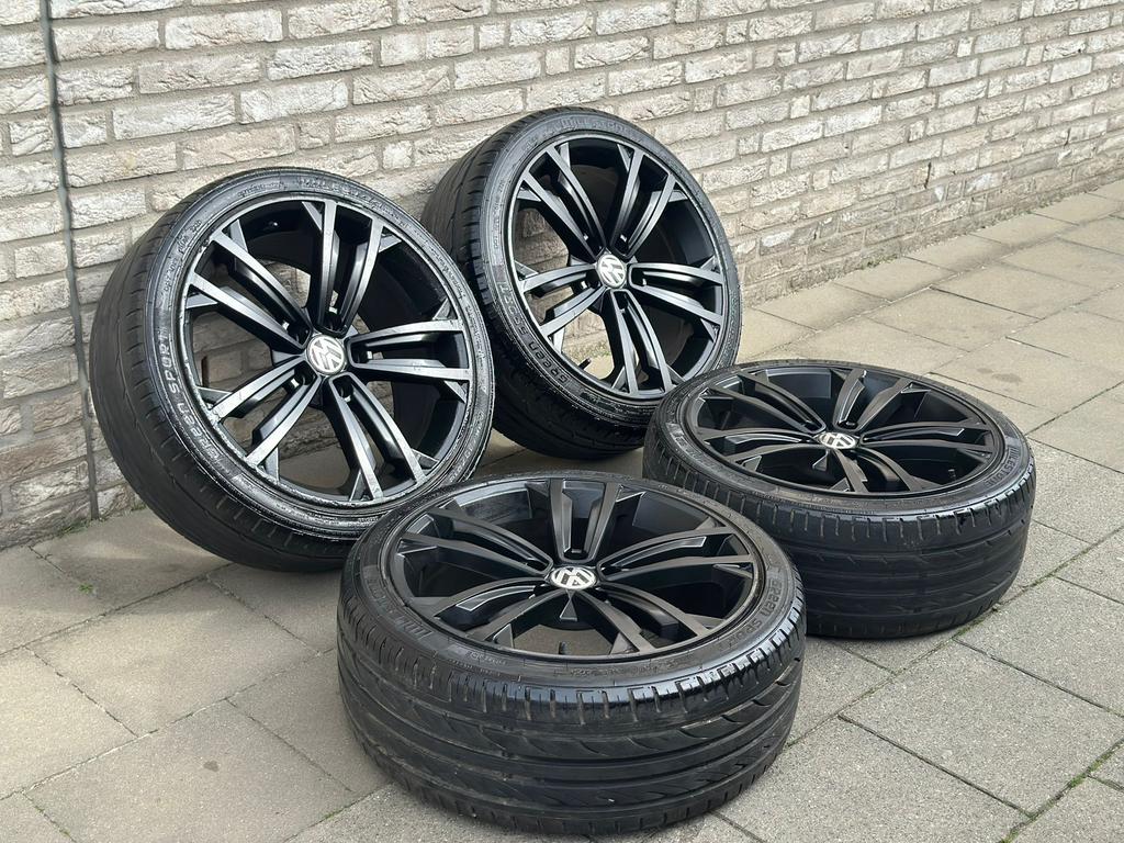 Jantes Volkswagen 18 pouces 5x112, Autos : Pièces & Accessoires, Pneus & Jantes, Enlèvement, 18 pouces, Pneu(s)