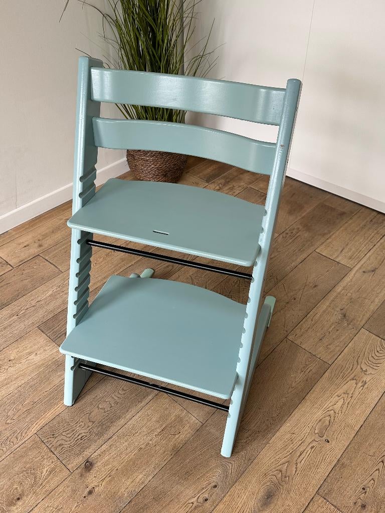 Stokke Tripp Trapp Aqua met kinderstoelset en tafel, Kinderen en Baby's, Kinderstoelen, Ophalen, Gebruikt, Meegroeistoel, Afneembaar eetblad