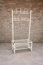 kledingrek, Ophalen, Zo goed als nieuw