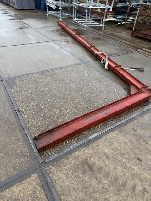 2352. Spanten, Ophalen, Gebruikt