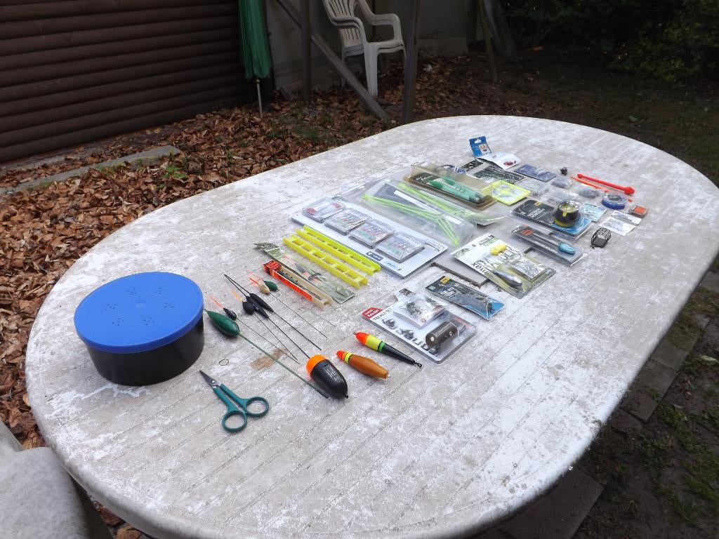 allemaal nieuw klein vis materiaal, Ophalen of Verzenden, Gebruikt, Complete set