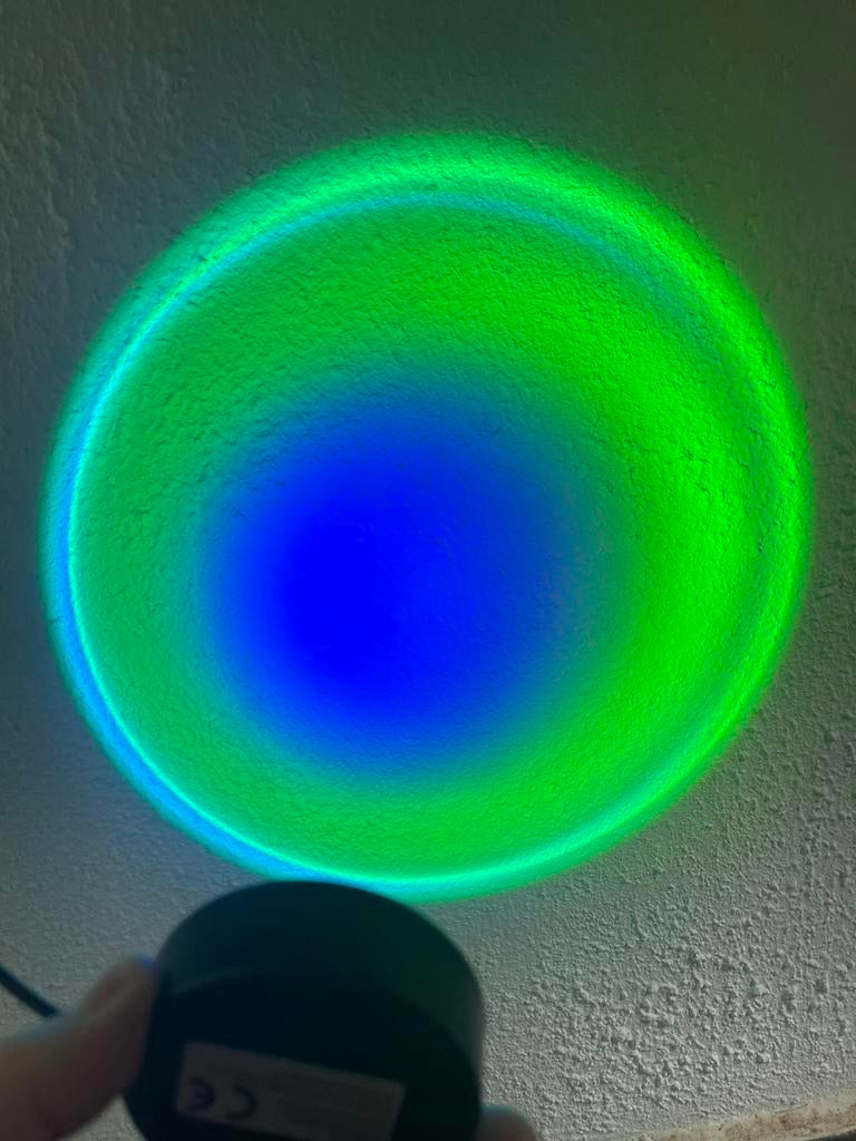 Lampe de table - Lampe de projection- port USB - Multicolore, Maison & Meubles, Lampes | Abat-jour, Enlèvement, Neuf