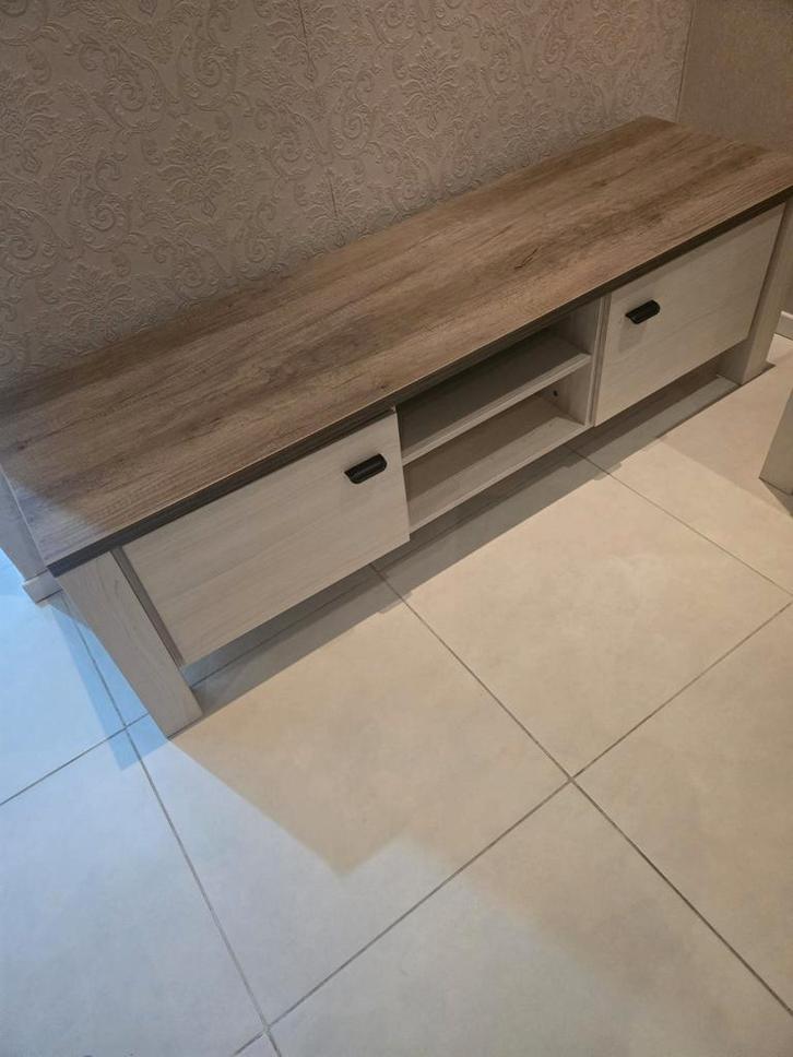 2 kasten te koop, Maison & Meubles, Armoires | Mobilier de télévision, Enlèvement