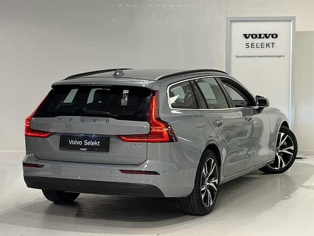 Volvo V60 B4 Mild hybrid, Autos, Volvo, Argent ou Gris, Achat, 143 kW, Euro 6