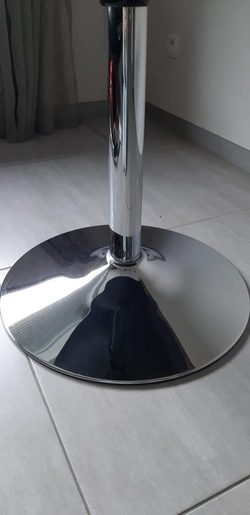 Bijzettafel, Huis en Inrichting, Tafels | Bijzettafels, Kunststof, Rond, Zo goed als nieuw, Modern