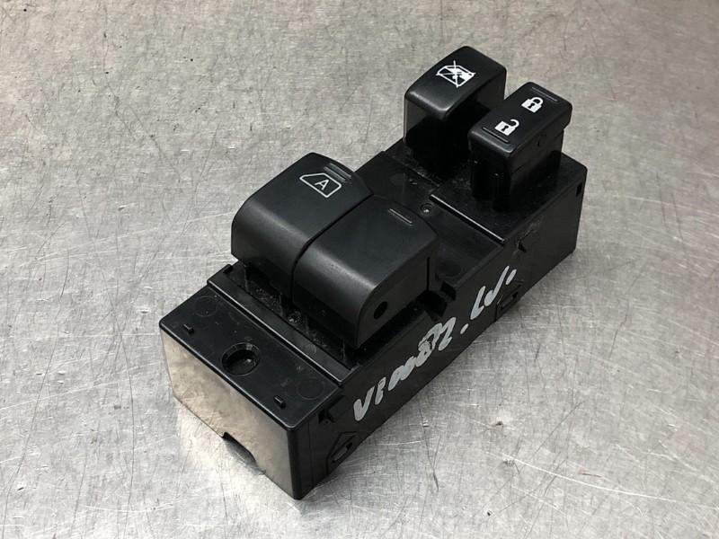 COMMUTATEUR VITRES ELECTRIQUES Nissan Micra (K13), Utilisé, Nissan