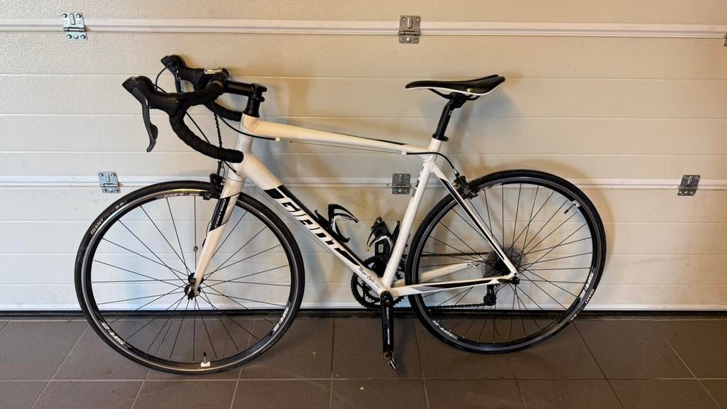 GIANT fiets te koop., Fietsen en Brommers, Fietsen | Racefietsen, Ophalen, Gebruikt, Heren, Giant