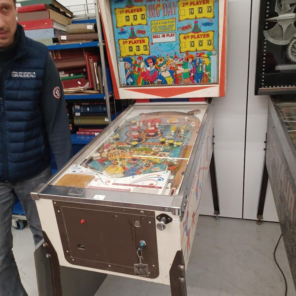 Te restaureren bally " big day" 1964 flipperkast, Verzamelen, Automaten | Flipperkasten, Gebruikt, Flipperkast, Bally, Ophalen