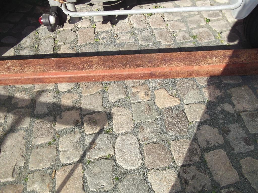 poutrel 2.00x12x12, Doe-het-zelf en Bouw, Metalen, Ophalen, Nieuw, IJzer