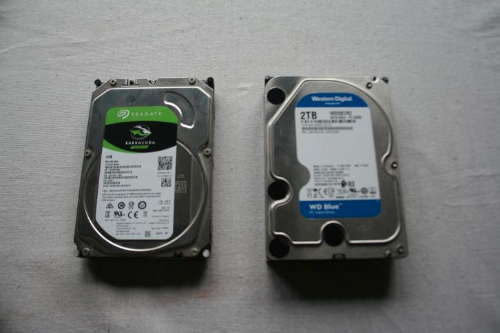 Seagate Barracuda 4TB wESTERN DIGITAL bLUE 2TB, Informatique & Logiciels, Disques durs, NAS, Enlèvement