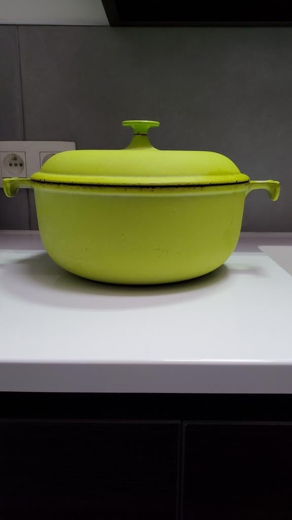 Le creuset NR 26 La mama Enzo Mari., Maison & Meubles, Cuisine | Casseroles & Poêles, Enlèvement