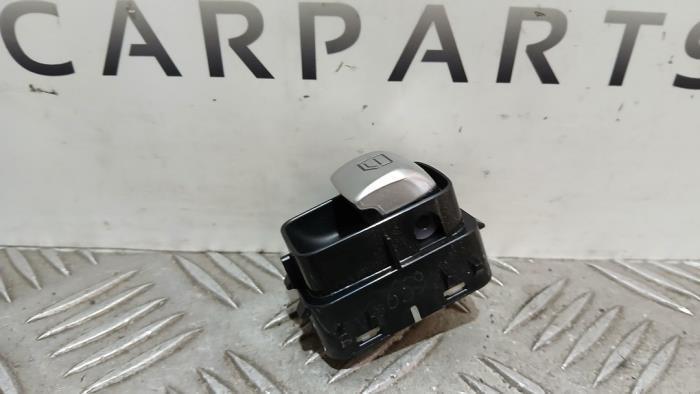 Elektrisch Raam Schakelaar van een Mercedes C-Klasse, Auto-onderdelen, Dashboard en Schakelaars, Mercedes-Benz, Gebruikt, 3 maanden garantie