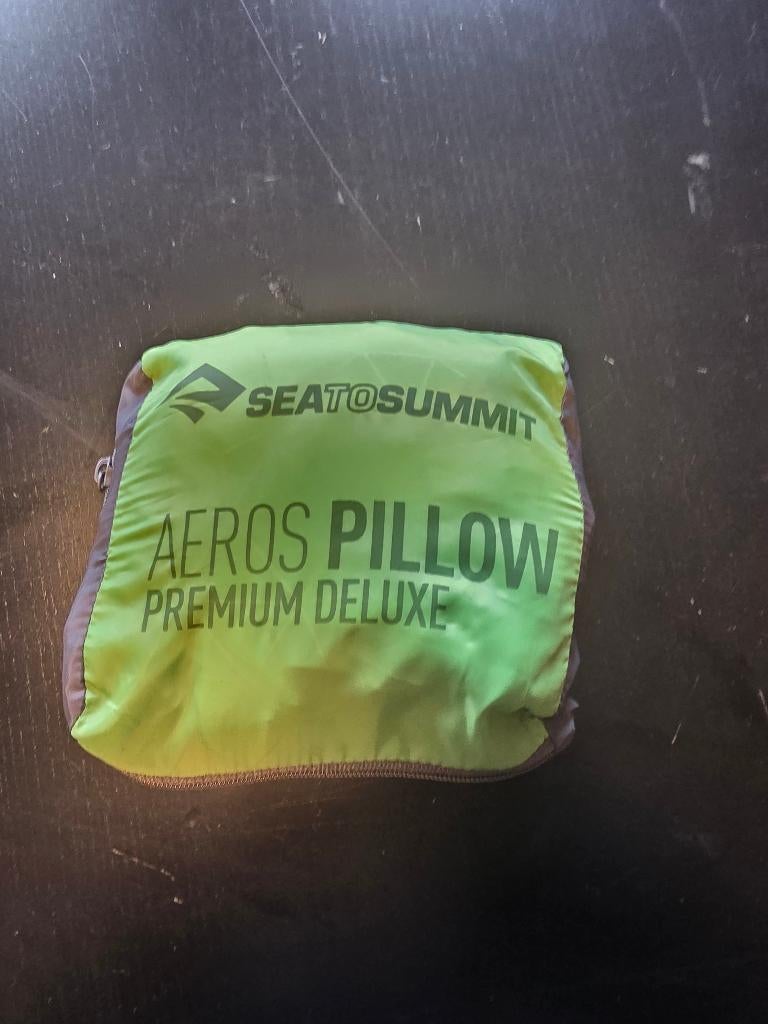 Oreiller Gonflable - Sea to Summit, Caravanes & Camping, Enlèvement, Comme neuf, 1 personne