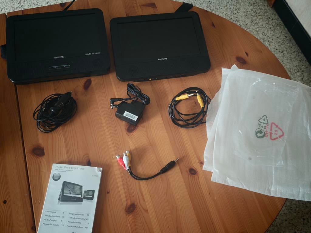 Lecteur DVD dvix 2 écrans pour voiture ou camping  PHILIPS, Audio, Tv en Foto, Drones, Ophalen