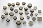 29 poids médiévales byzantins et islamiques en bronze, Envoi, Bronze