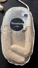 Cocoon Doomoo pour bébés jusqu'à 6 mois, Enfants & Bébés, Enlèvement, Comme neuf