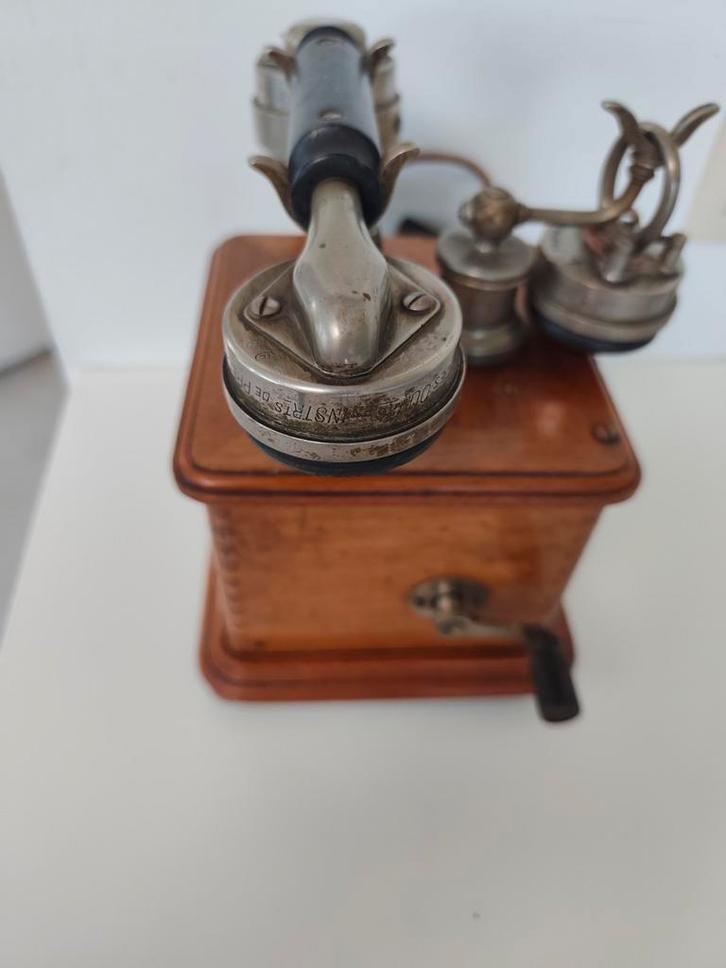 Zeldzaam. Oude houten en metalen telefoon + 2e oortje, Antiek en Kunst, Curiosa en Brocante, Ophalen of Verzenden
