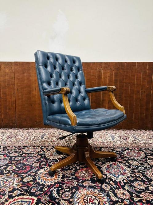 Klassiek Engels Chesterfield Bureaustoel, Antiek en Kunst, Antiek | Kantoor en Zakelijk, Ophalen of Verzenden