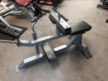 Barbarian Seated Calf Raise beschikbaar voor biedingen