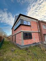 CASCO-WONING MET 4 KAMERS EN TUIN., 500 tot 1000 m², 198 m², Pajottegem, Provincie Vlaams-Brabant