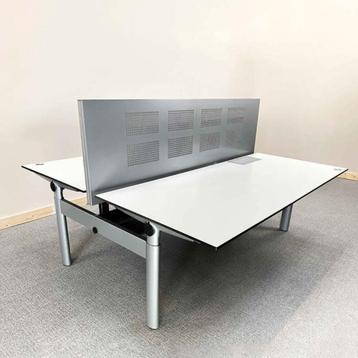 AHREND Dubbele Workbench, Enlèvement, Électrique, Utilisé, Bureau