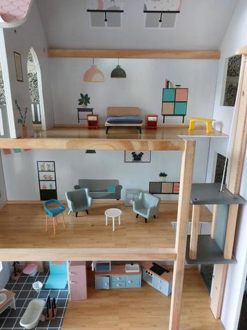 Maison de poupée  en bois., Enlèvement ou Envoi, Utilisé