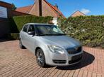 Skoda Fabia 1.2i Benzine 2008 12M garantie, Voorwielaandrijving, Stof, Zwart, 1198 cc
