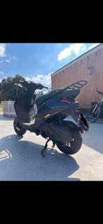 Piaggio zip a klasse 50cc, Fietsen en Brommers, Scooters | Piaggio, Ophalen, Zip, Klasse A (25 km/u), Zo goed als nieuw