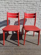 2 stoelen - Calligaris - gelakt hout met beklede zitting, Huis en Inrichting, Stoelen, Ophalen, Gebruikt, Rood, Hout