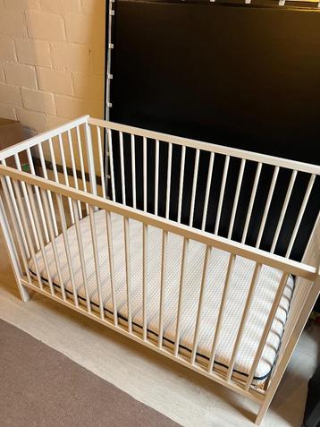 Ledikant met aerosleep matras, Enlèvement, Utilisé, Lit