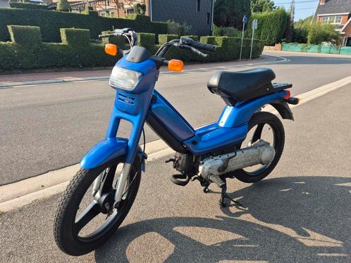 A vendre  peugeot fox classe a bleu et noir, Fietsen en Brommers, Brommers | Peugeot, Fox, Klasse A (25 km/u), Ophalen