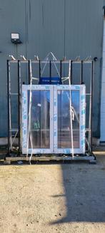 FENÊTRE EN PVC, Bricolage & Construction, 160 cm ou plus, Comme neuf, Fenêtre de façade ou Vitre, Enlèvement