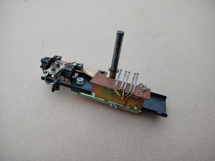 Selectie Arm Wurlitzer 3800 Americana (1973) jukebox, Verzamelen, Automaten | Jukeboxen, Wurlitzer, Verzenden