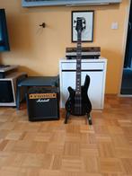 Basgitaar linkshandig harley Benton +koffer, Muziek en Instrumenten, Versterkers | Bas en Gitaar, Ophalen, Zo goed als nieuw, Basgitaar