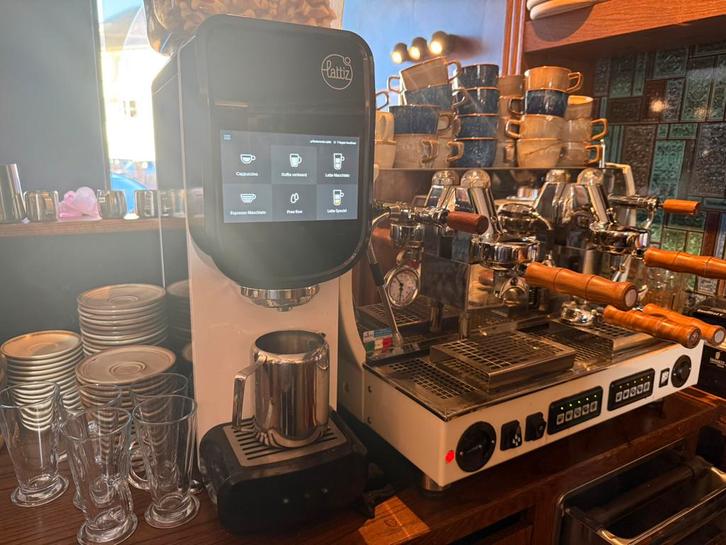 Koffiemachine, molens, thee, tampers, kopjes en bordjes, Zakelijke goederen, Horeca | Keukenapparatuur, Ophalen