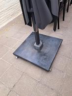 Mooie tuinset met parasol en parasolvoet, Tuin en Terras, Ophalen, Gebruikt, 6 zitplaatsen, Teakhout