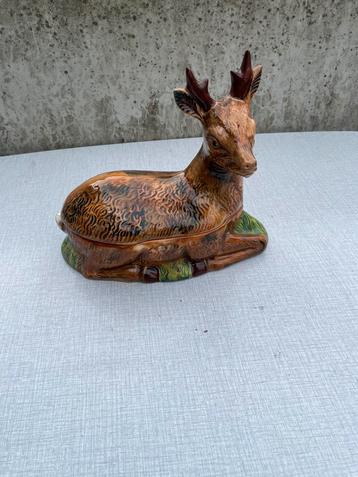 Michel Gaugant hert pate terrine beschikbaar voor biedingen