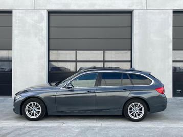 BMW 318i Touring Automatic /cuir/LED/appareil photo/Garantie