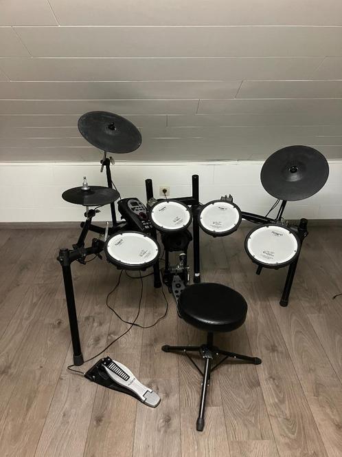 Drumkit Roland TD-11K, Muziek en Instrumenten, Drumstellen en Slagwerk, Zo goed als nieuw, Roland, Elektronisch, Ophalen