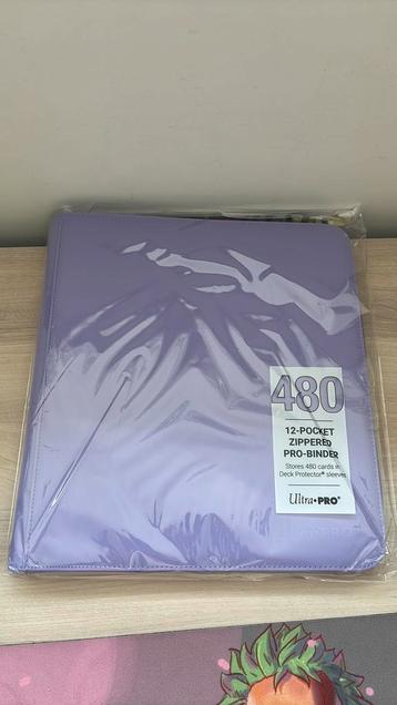 Ultra PRO Zippered 12 Pocket Pro Binder Vivid Purple / Lila beschikbaar voor biedingen