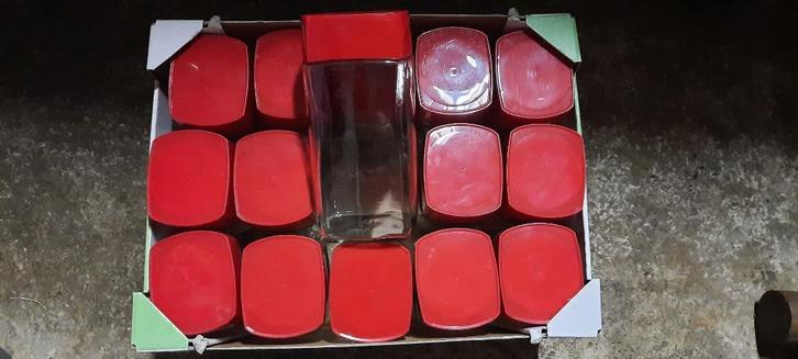 15 Glazen bokalen hoogte 19 cm 7,5 cm op 9,5 cm, Hobby en Vrije tijd, Knutselen, Materiaal, Ophalen