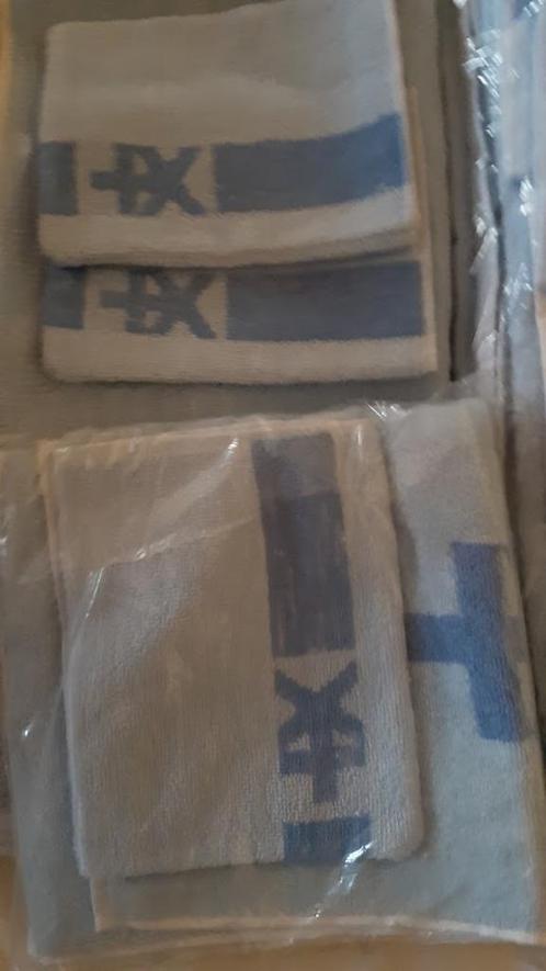 9 Zachte Santens badhandoeken handdoeken washandjes, Huis en Inrichting, Badkamer | Badtextiel en Accessoires, Nieuw, Handdoek