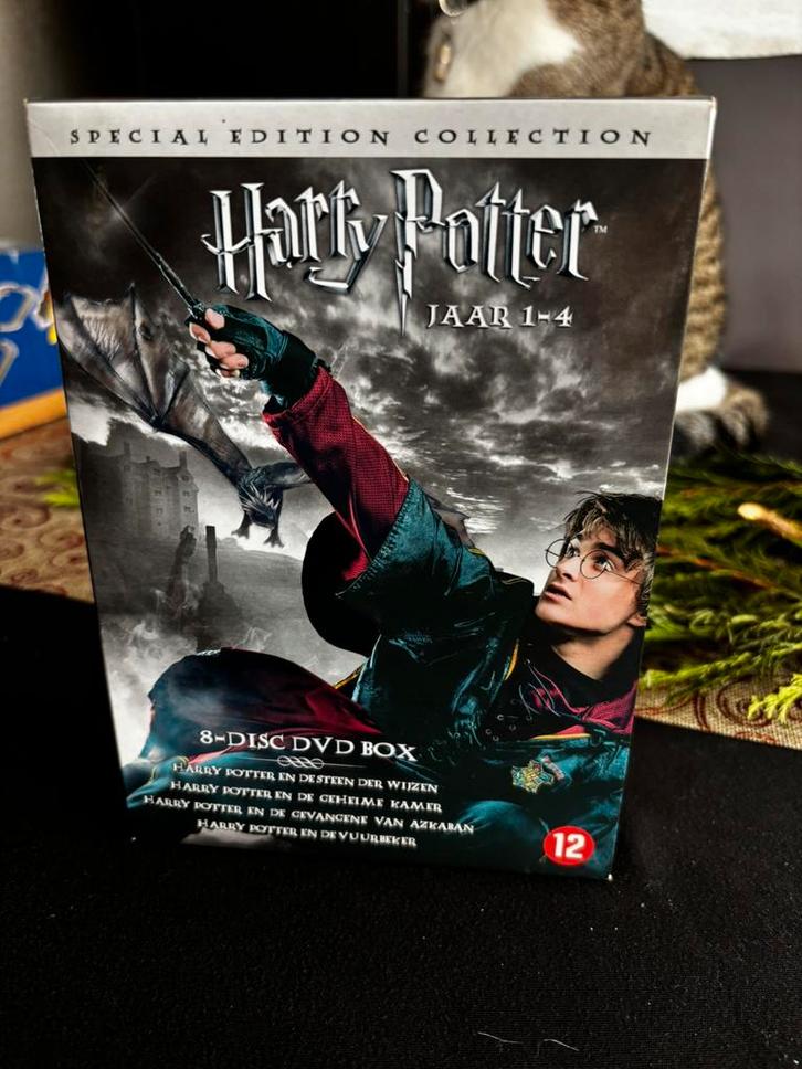 Harry Potter DVD box van de 4 films, Cd's en Dvd's, Dvd's | Science Fiction en Fantasy, Zo goed als nieuw, Fantasy, Boxset, Vanaf 12 jaar