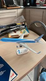 Schaal model Boeing 767-300ER, Hobby & Loisirs créatifs, Modélisme | Avions & Hélicoptères, Comme neuf, Enlèvement
