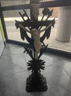 Kruisbeeld, Antiek en Kunst, Antiek | Religieuze voorwerpen, Ophalen