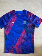 Nike voetbal t - shirt, Sport en Fitness, Voetbal, Maat M, Ophalen of Verzenden, Zo goed als nieuw, Shirt