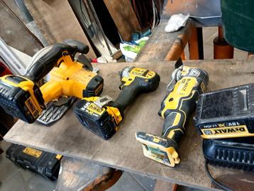 Set de walt cirkelzaag +multitool+slagmoersleutel, Enlèvement, Utilisé, Scie circulaire, Dewalt